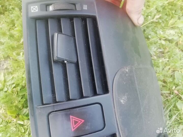 Дефлектор воздушный Toyota corolla е150