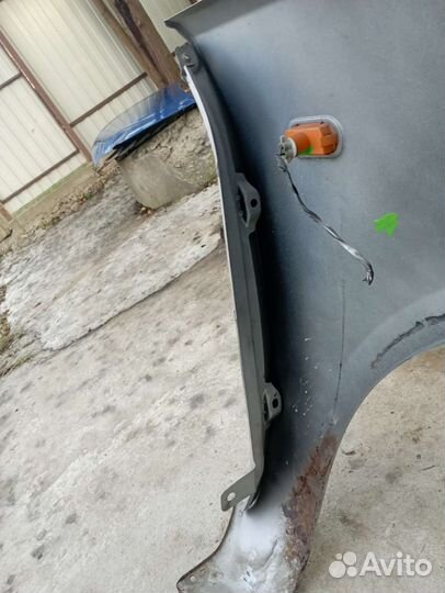 Крыло Ford focus c-max