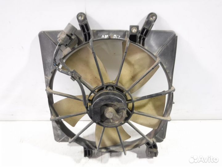 Вентилятор радиатора Honda Civic VII