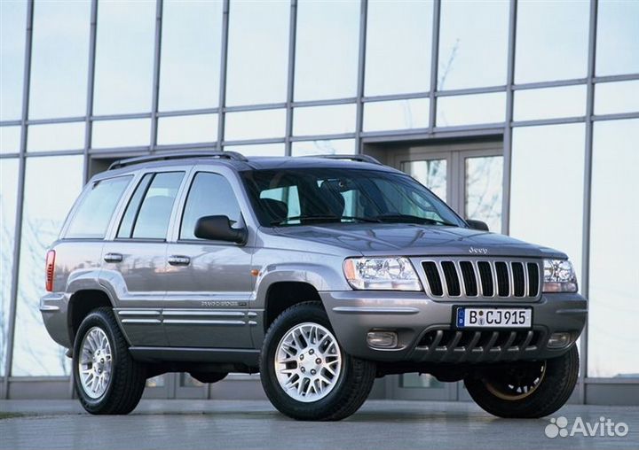 Суппорт передний правый Jeep Grand Cherokee WJ