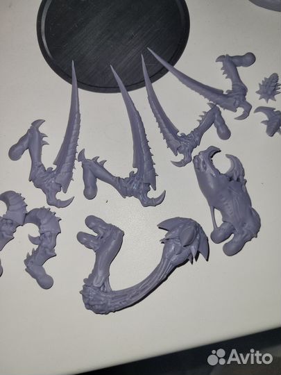 Warhammer 40000 carnifex brood melee