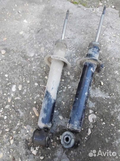 Амортизаторы задние 2170