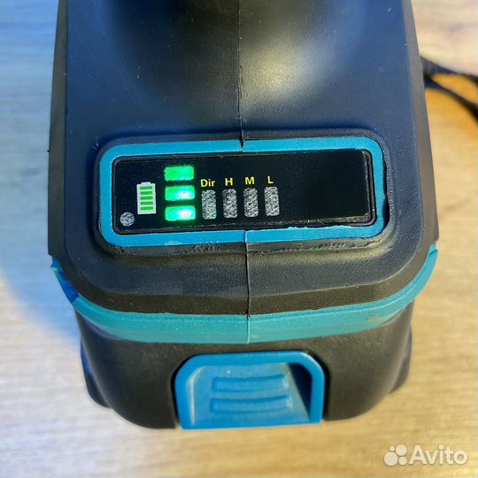 Дрель-шуруповерт Makita 128v f 6000mah