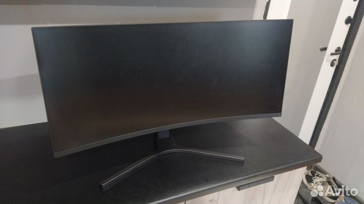 Монитор Xiaomi Mi Curved Gaming Monitor 34 дюйма