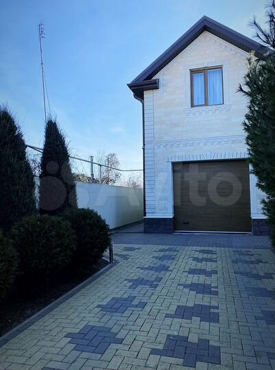 Дом 250 м² на участке 6 сот.