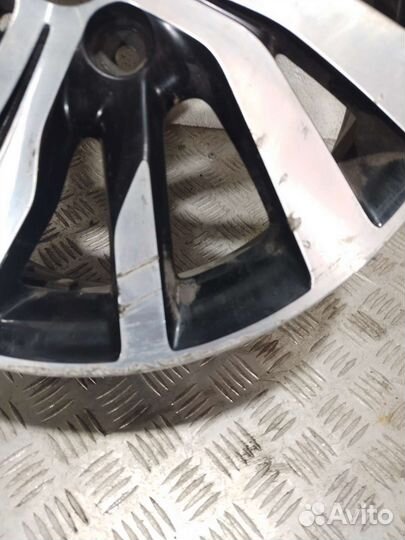 Диск литой R16 LADA Vesta