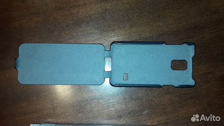 Продаётся новый чехол для тел. Samsung s5 mini