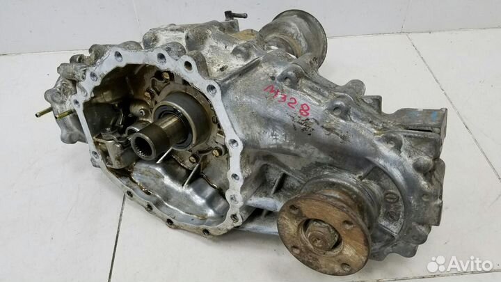 Раздатка Nissan Vanette CD20 2.0Л 1988