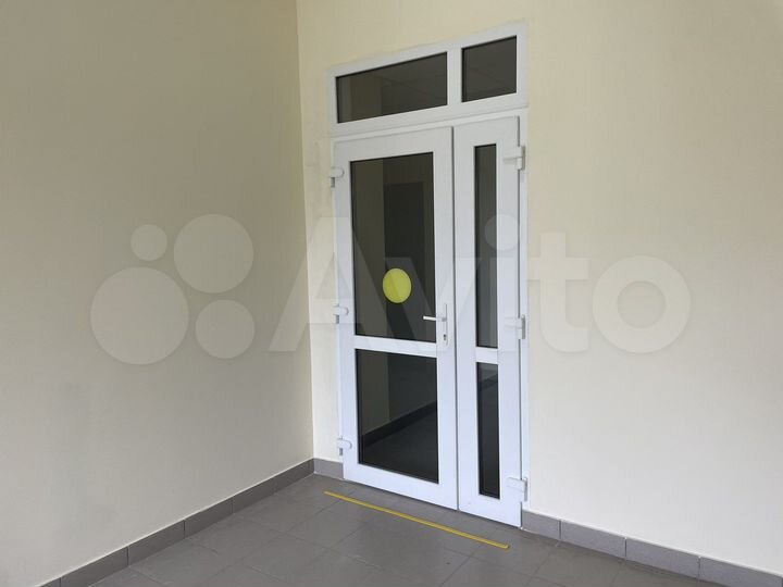 3-к. квартира, 79,7 м², 4/4 эт.