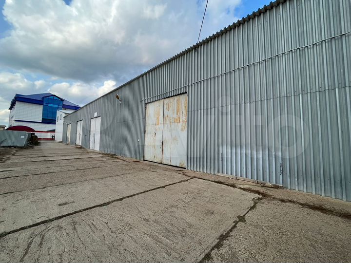 Склад, 300 м²