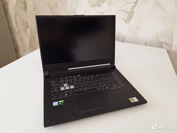 Ноутбук Asus rog strix gl531gt
