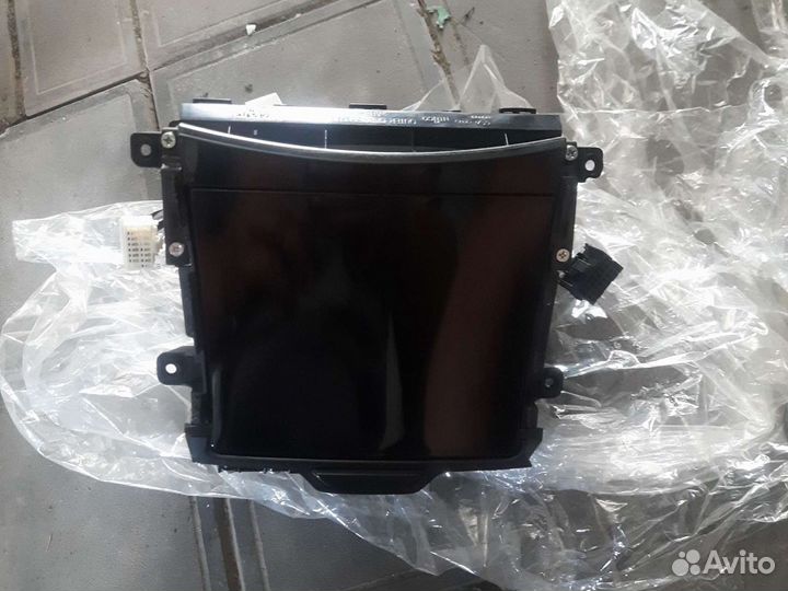 Бардачок AUX USB i40