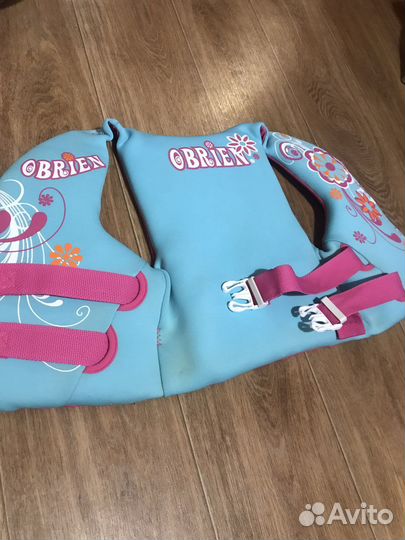 Жилет для плавания детский