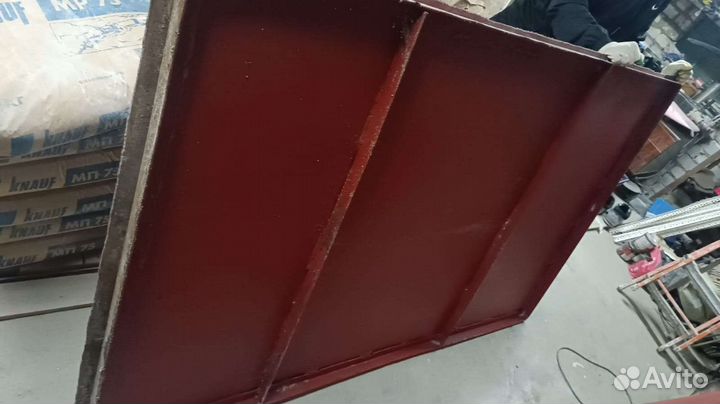 Ворота гаражные металлические