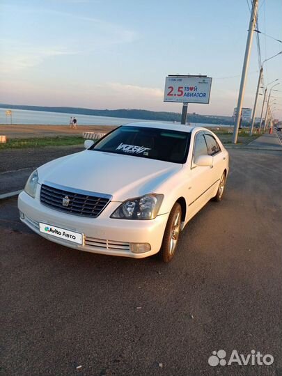 Toyota Crown 3.0 AT, 2005, 200 000 км