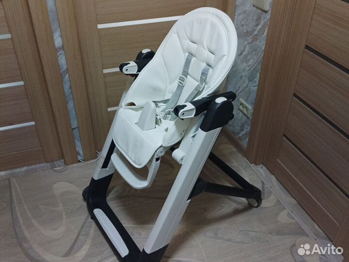 Стульчик, шезлонг для кормления peg perego siesta