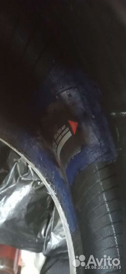 Pirelli Ice Zero 215/65 R16