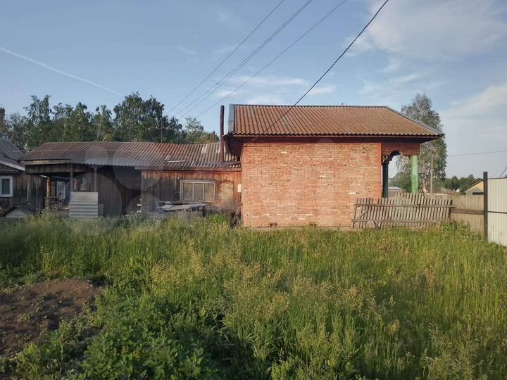 Дом 40 м² на участке 2 сот.