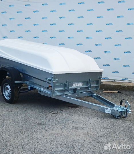 Прицеп с пластиковой крышкой Трейлер 2,6х1,3х0,3
