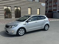 Kia Rio 1.6 MT, 2014, 125 000 км, с пробегом, цена 950 000 руб.