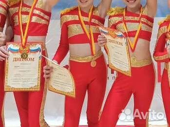 Костюмы для фитнеса и аэробики