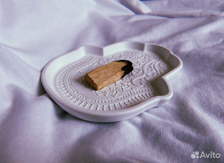 Подставка для свечей, благовоний, украшений