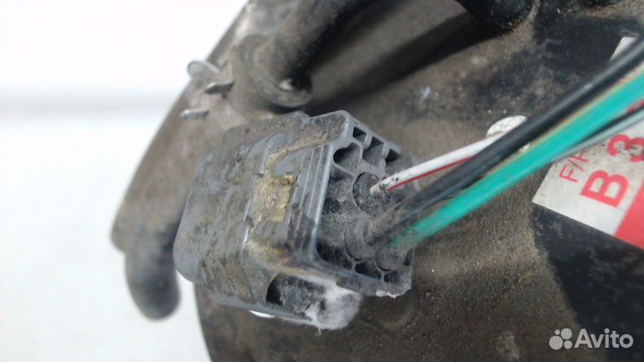 Насос топливный электрический Mazda Demio, 2002