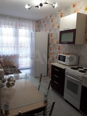 2-к. квартира, 47 м², 22/28 эт.