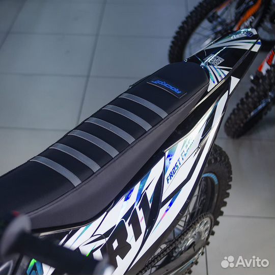 Кроссовый мотоцикл rockot R11 Frost Flash