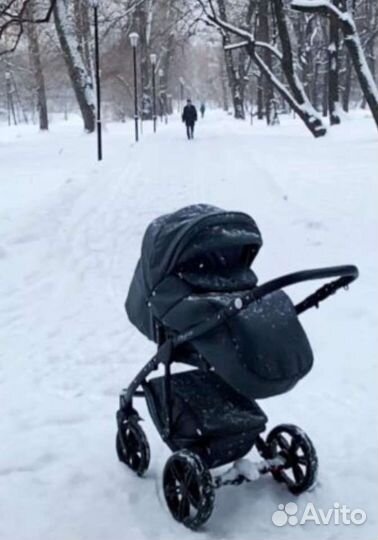 Коляска 3 в 1 Эко кожа отличное состояние
