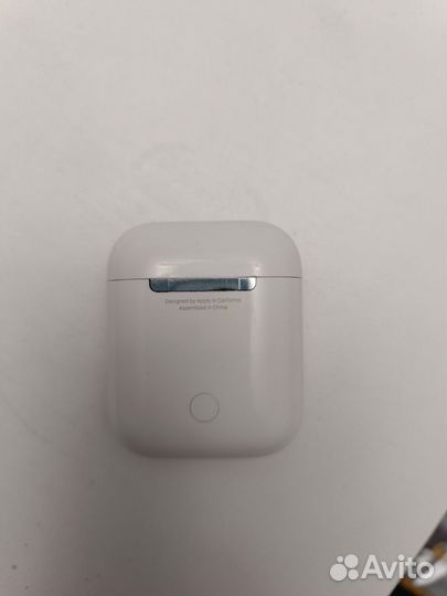 Беспроводные наушники apple airpods 1