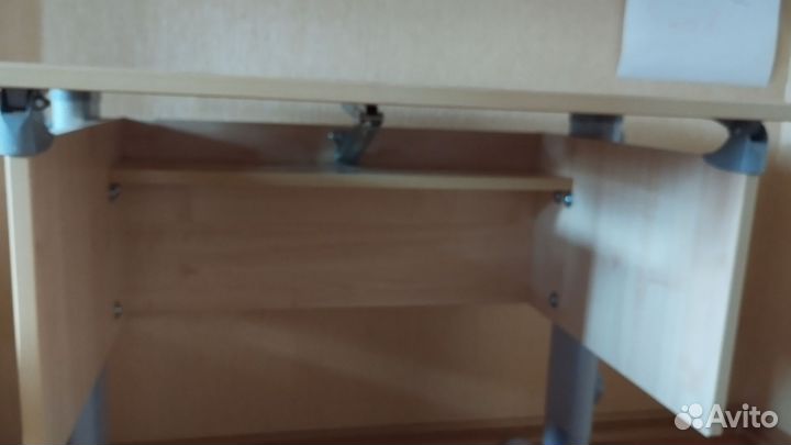 Письменный стол