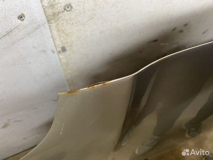 Капот toyota avensis II 2003-2008