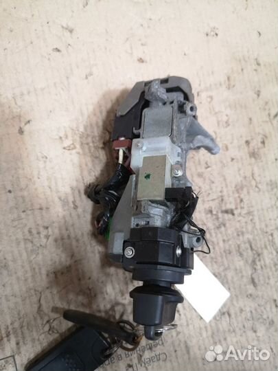 Замок зажигания Honda Insight ZE2