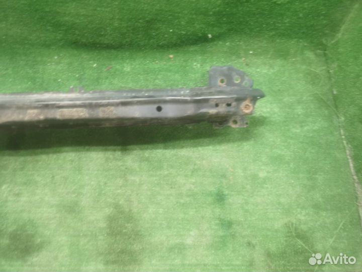 Усилитель бампера передний Volkswagen Touareg I