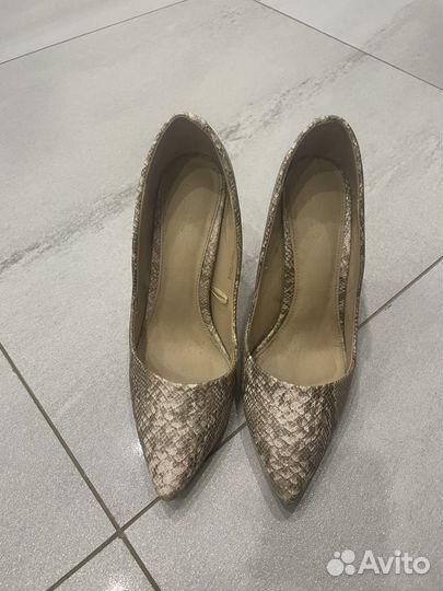 Туфли женские 37 размер