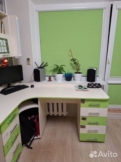 Рабочий стол для двоих