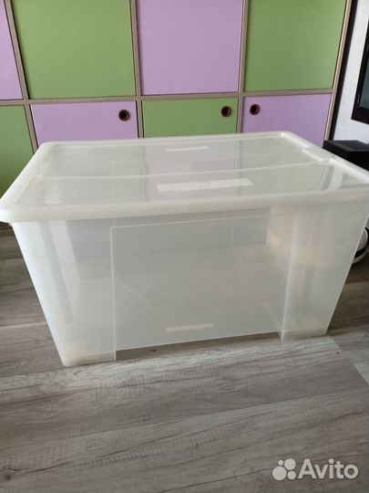 Контейнер для хранения пластиковый с крышкой 130л