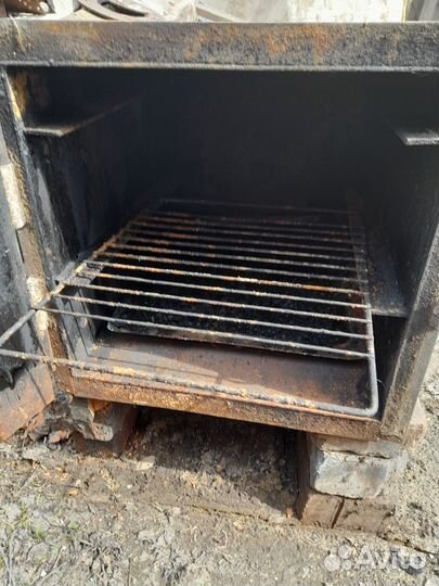 Коптильная печь