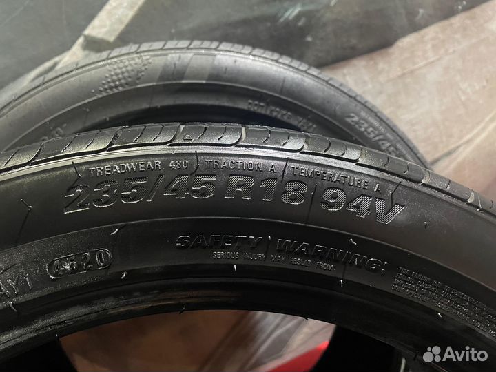 Kumho Solus TA31 235/45 R18 94V