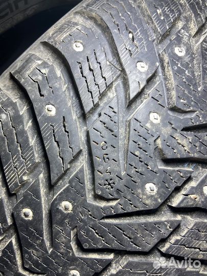 Nokian Tyres Hakkapeliitta 8 SUV 235/55 R19