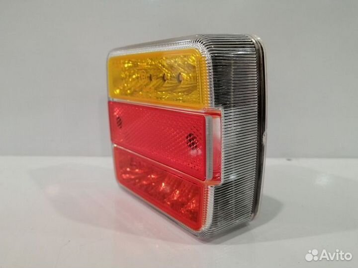 Стоп сигнал задний фонарь прицепа диодный LED