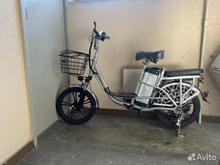 Электровелосипед Minako v.8 PRO (