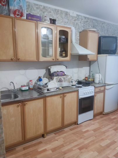 2-к. квартира, 61 м², 4/17 эт.