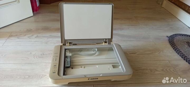 Принтер сканер копир цветной