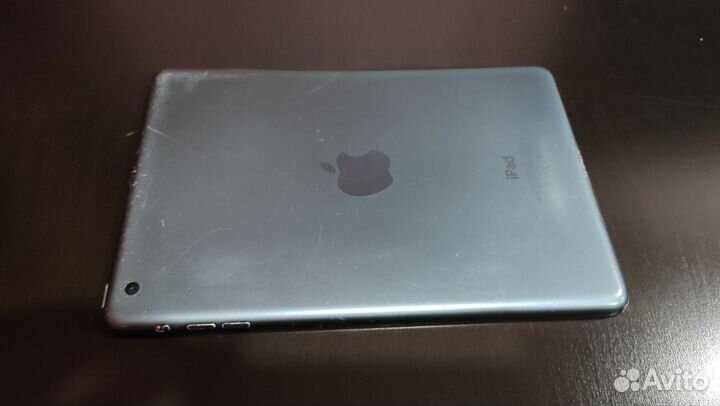 Apple iPad mini 16Gb Wi-Fi Black (MD528TU/A)