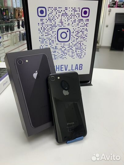 iPhone 8 64Gb