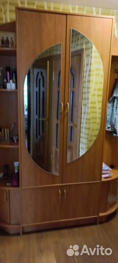 Шкаф в прихожую