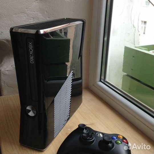 Xbox 360 slim