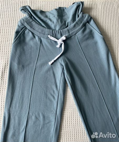 Костюм для беременных и кормящих